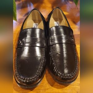 DREXLITE Men's black dress shoes size 10 1/2